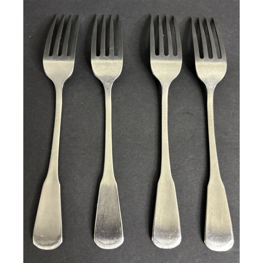 4 Oneida Colonial Boston Minute Man Dinner Forks SSS 7 1/4